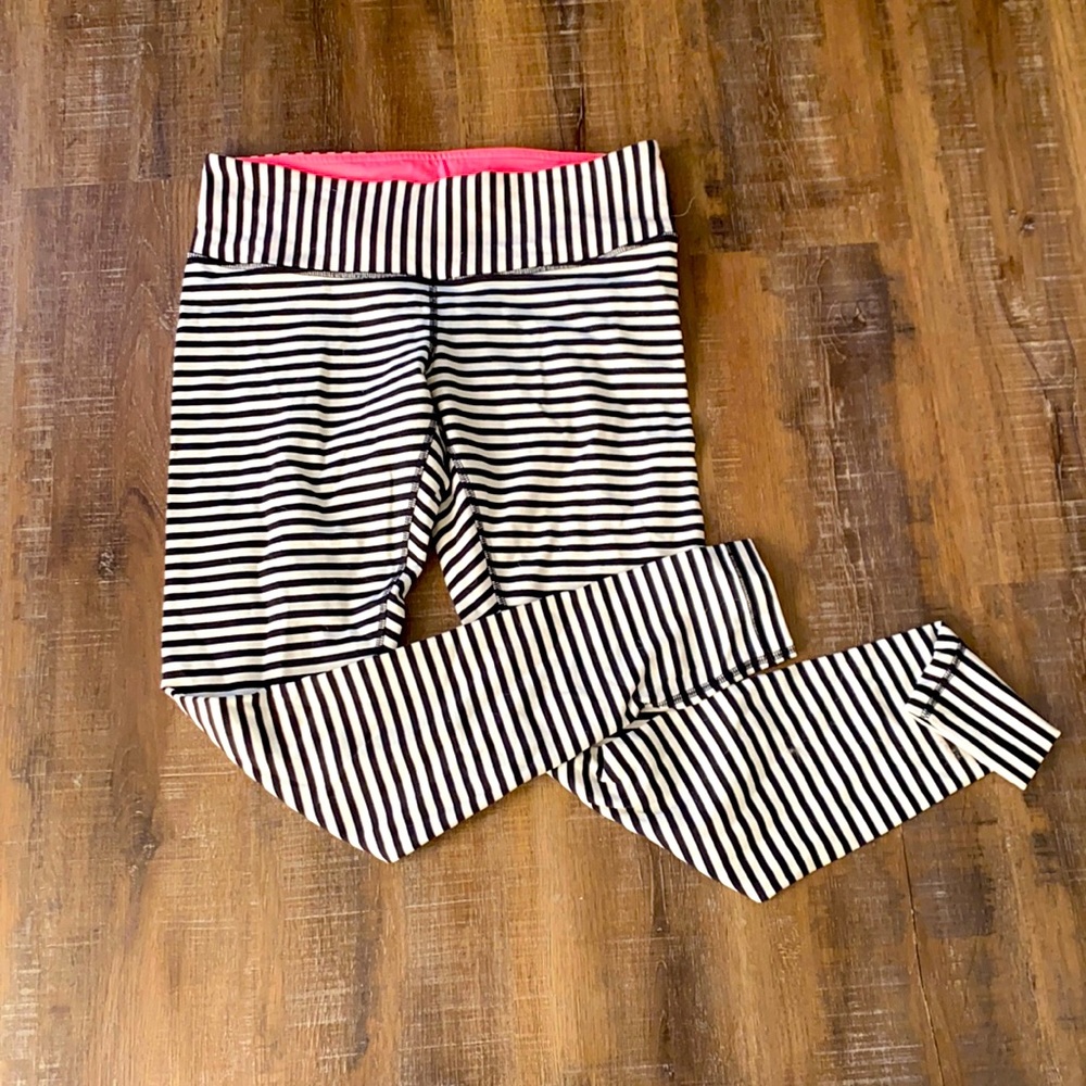 Lululemon wunder under striped legging size 10